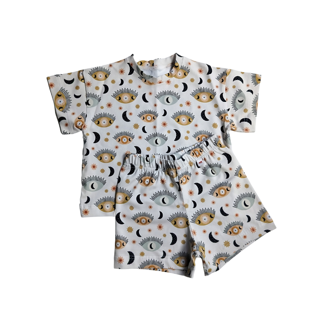 READY TO SHIP // All Seeing Eye - Shorts 2-3y